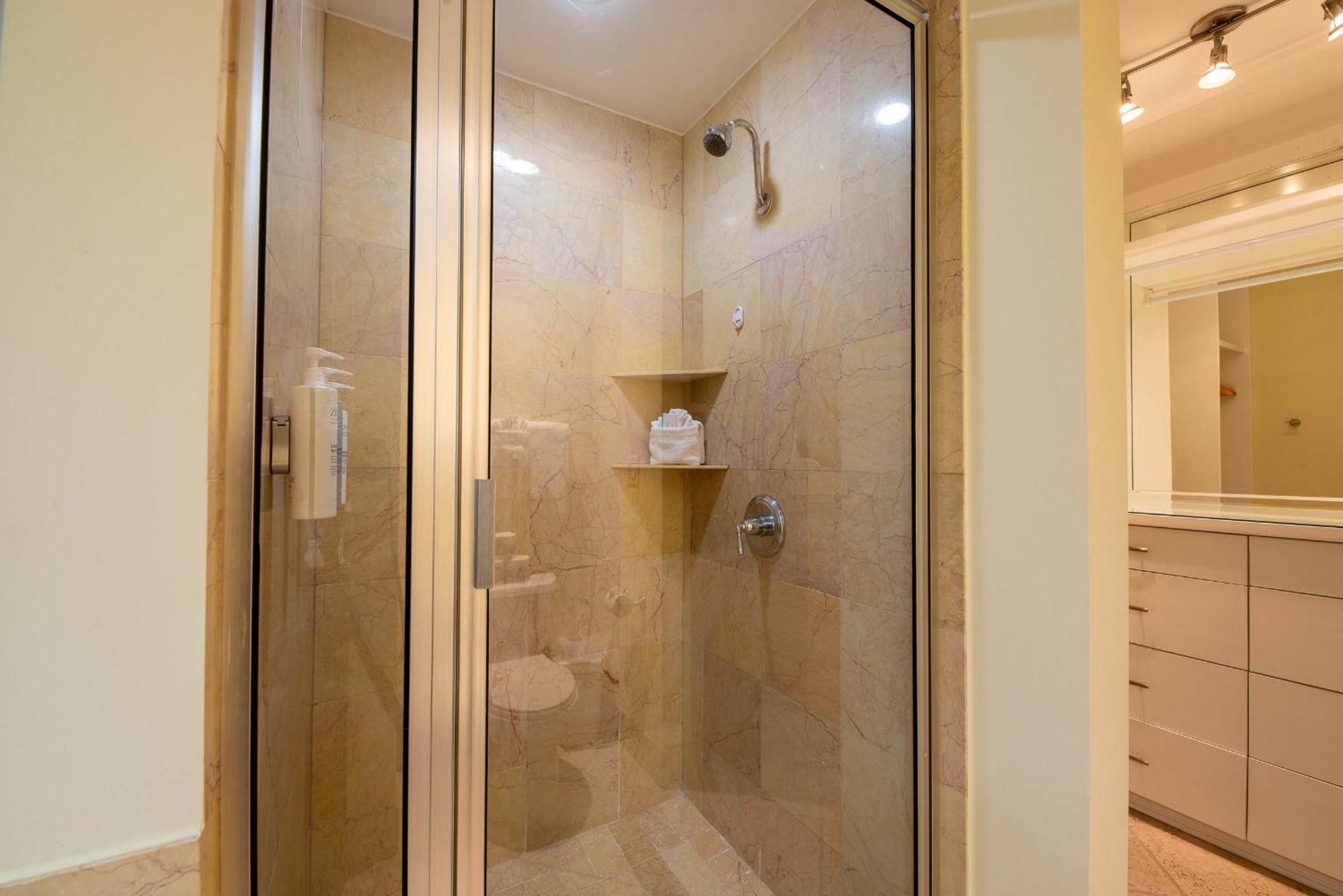 1801 Sapphire Beachfront 3 Bedroom Condo Саут Падре Алънд Екстериор снимка